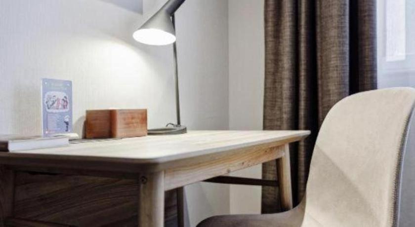 Hanting Premium Beiwaitan Hailun Road